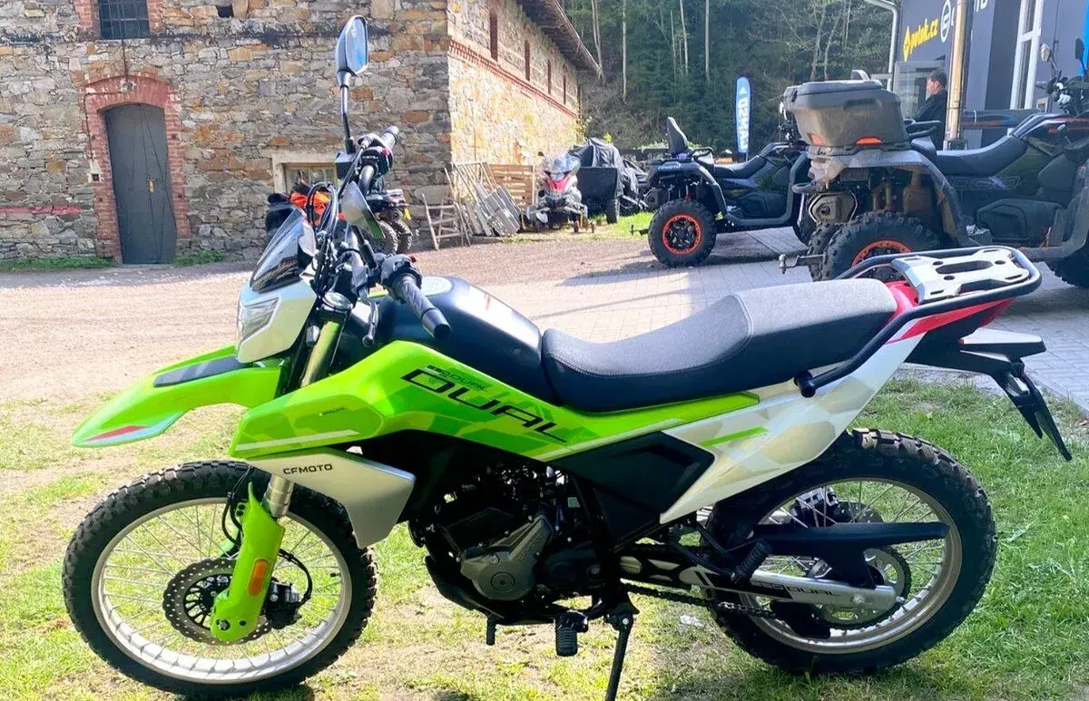 CFMOTO 250 DUAL SPORT