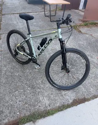 Kellys Spider 90 – 29”, rám M – horské kolo