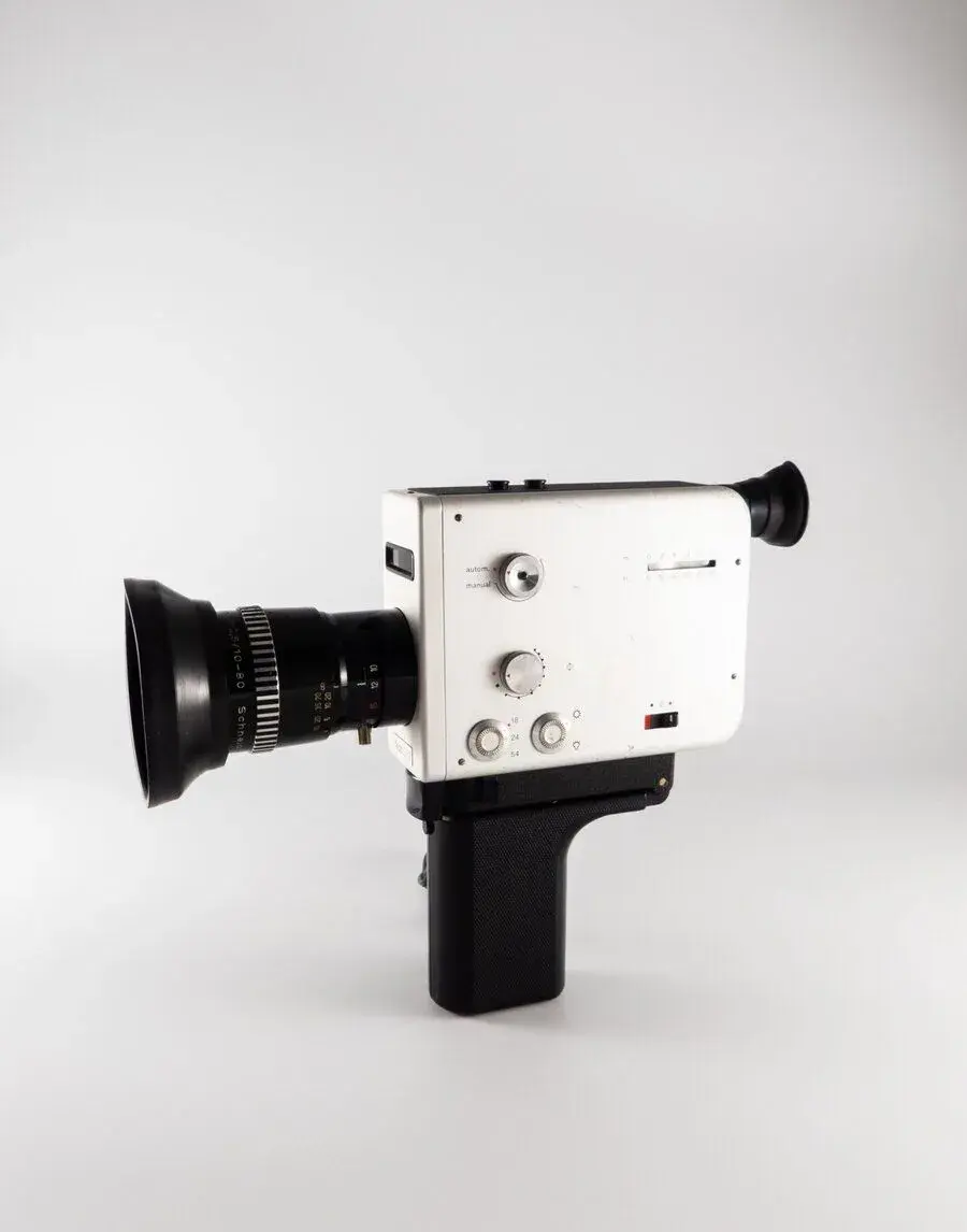 Braun Nizo S80 Schneider-Kreuznach Variogon 10–80 mm f/2,5