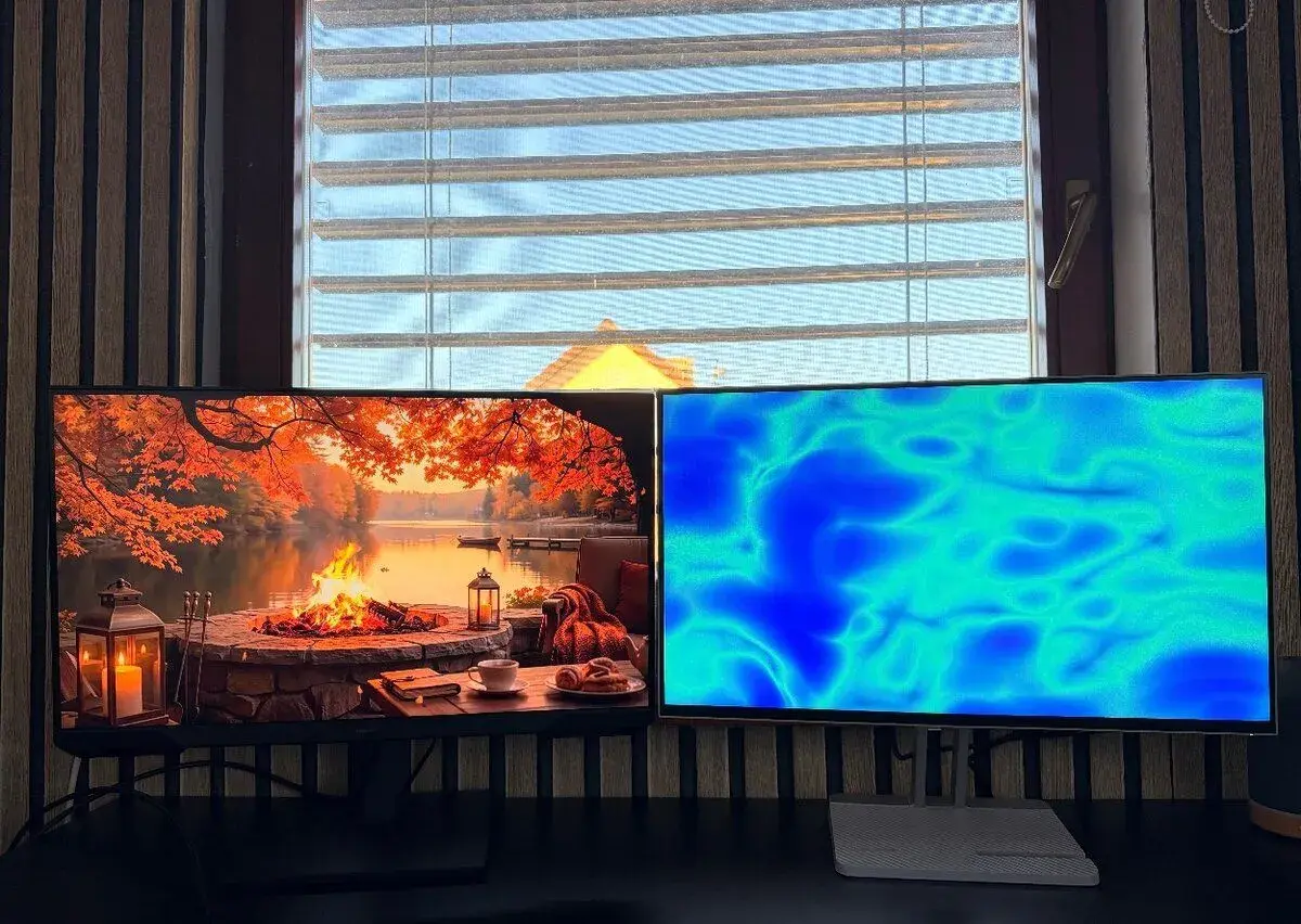 Monitory Samsung a Lenovo