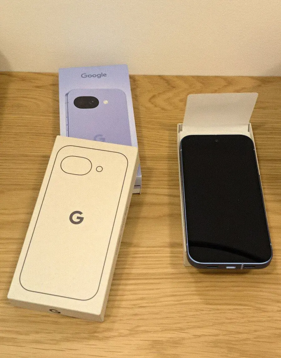 Google Pixel 10a 128 GB Lavender nový, nepoužitý