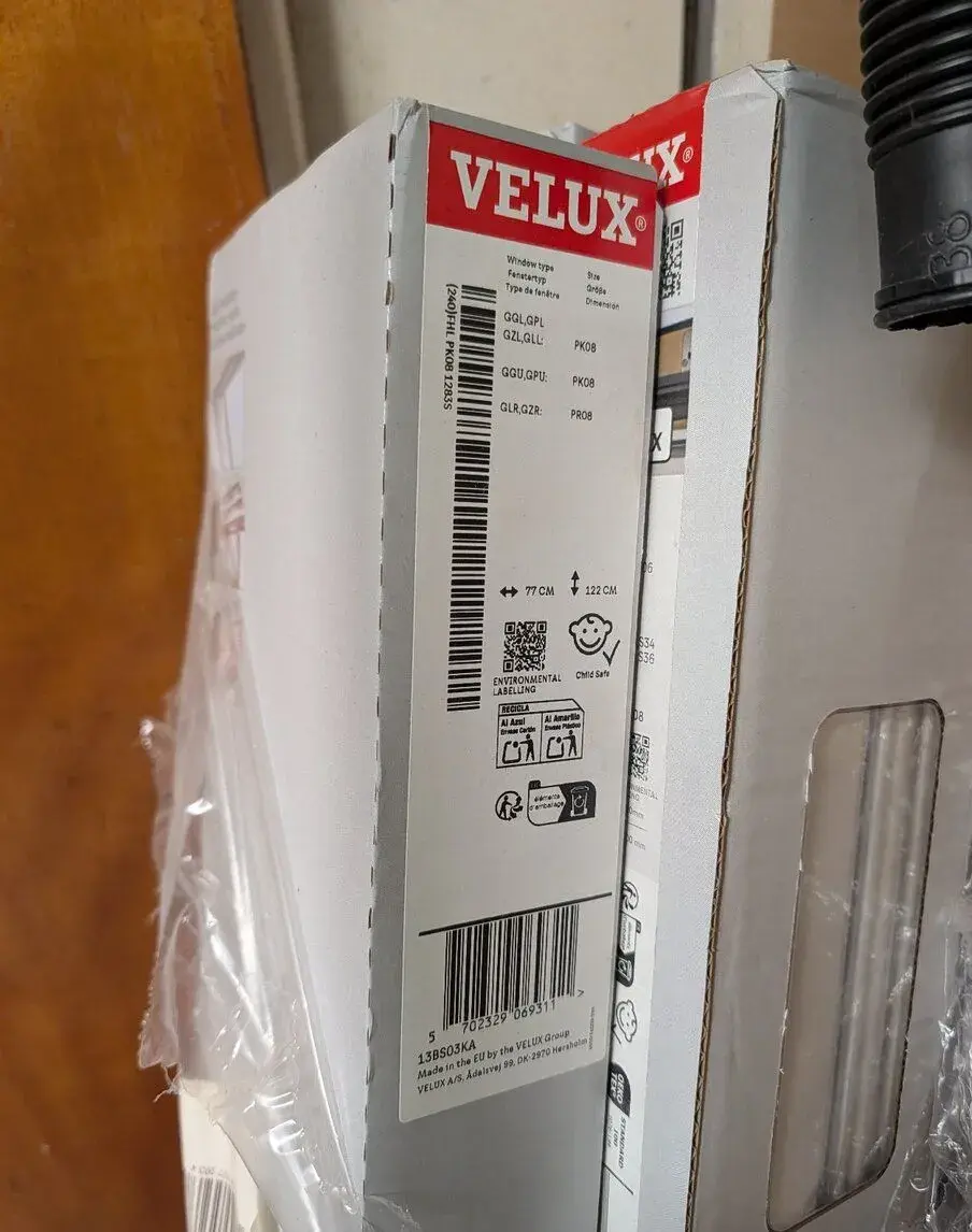 Velux plisovaná roleta FHL PK08 1283S, nová, 2 ks