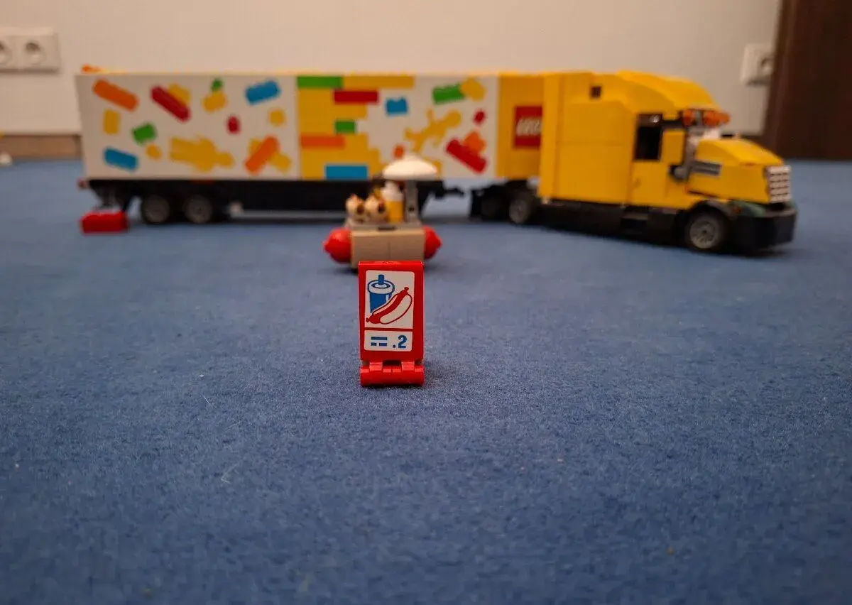 LEGO City 60440 Žlutý kamion doručovací služby