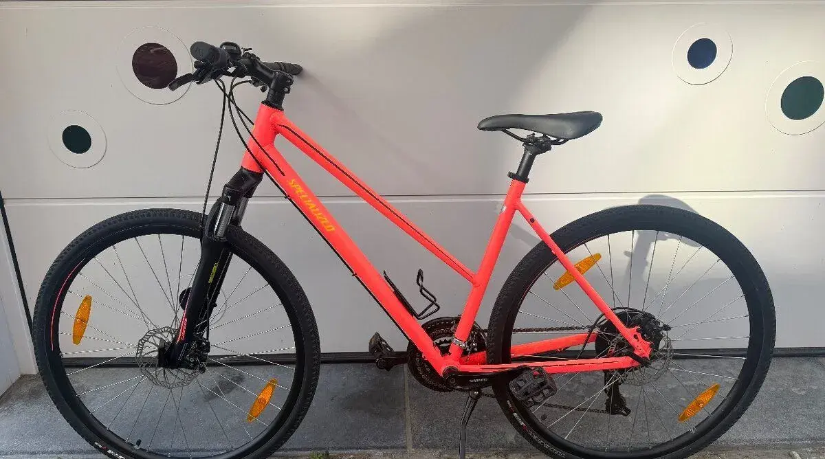Dámské kolo Specialized Ariel