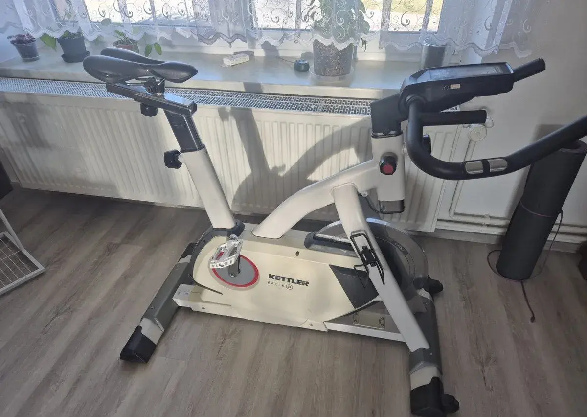 Cyklotrenažér KETTLER RACER 3