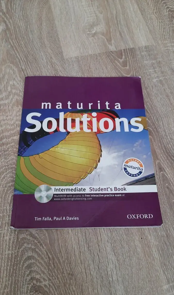 Učebnice AJ Maturita Solutions Intermediate