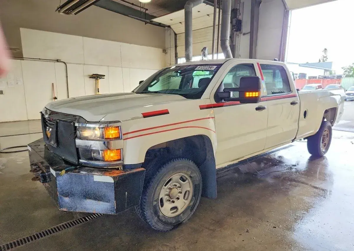 Chevrolet SILVERADO