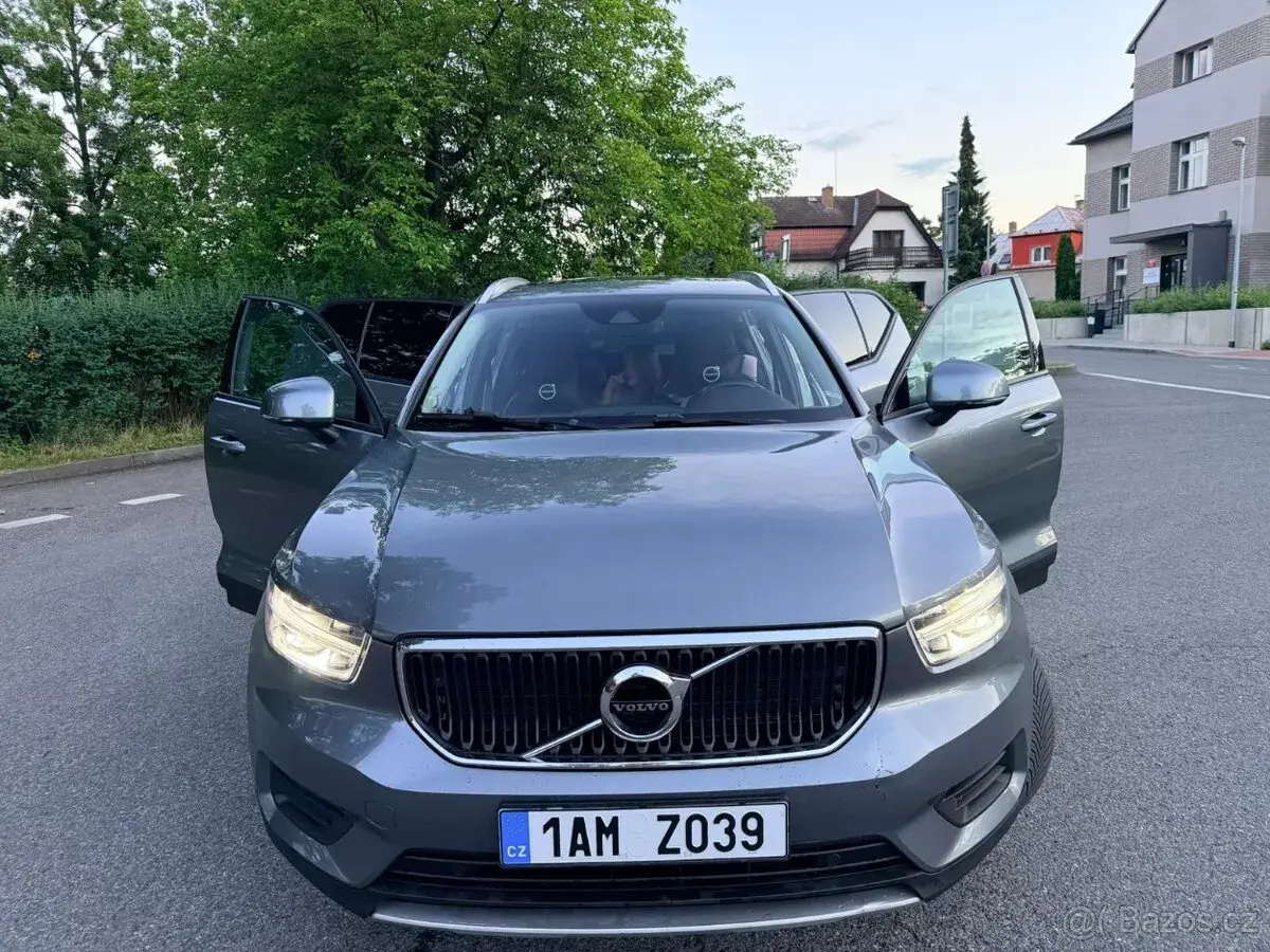 Volvo XC40 – 2019, 221 000 km