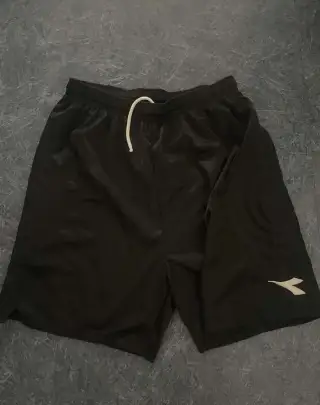 brankařské kraťasy Diadora velikost M nové