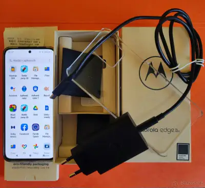 Motorola EDGE 30 Neo 8GB/128GB