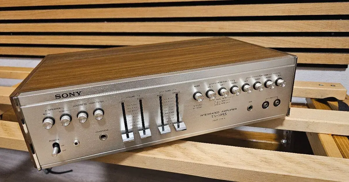 Sony TA-1055