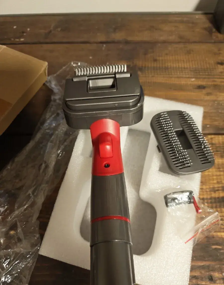 Dyson sada na vyčesávání srsti - pes, kočka