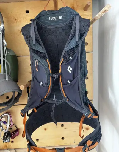 Black Diamond pursuit 30 trekový batoh