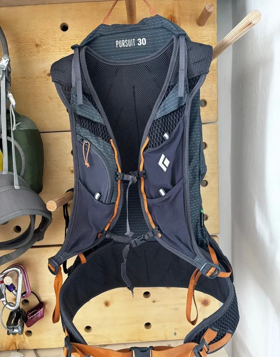 Black Diamond pursuit 30 trekový batoh