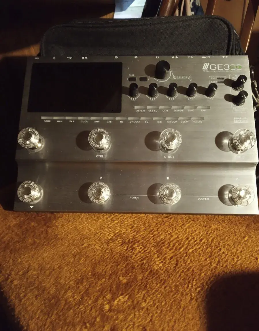 Mooer ge 300 lite