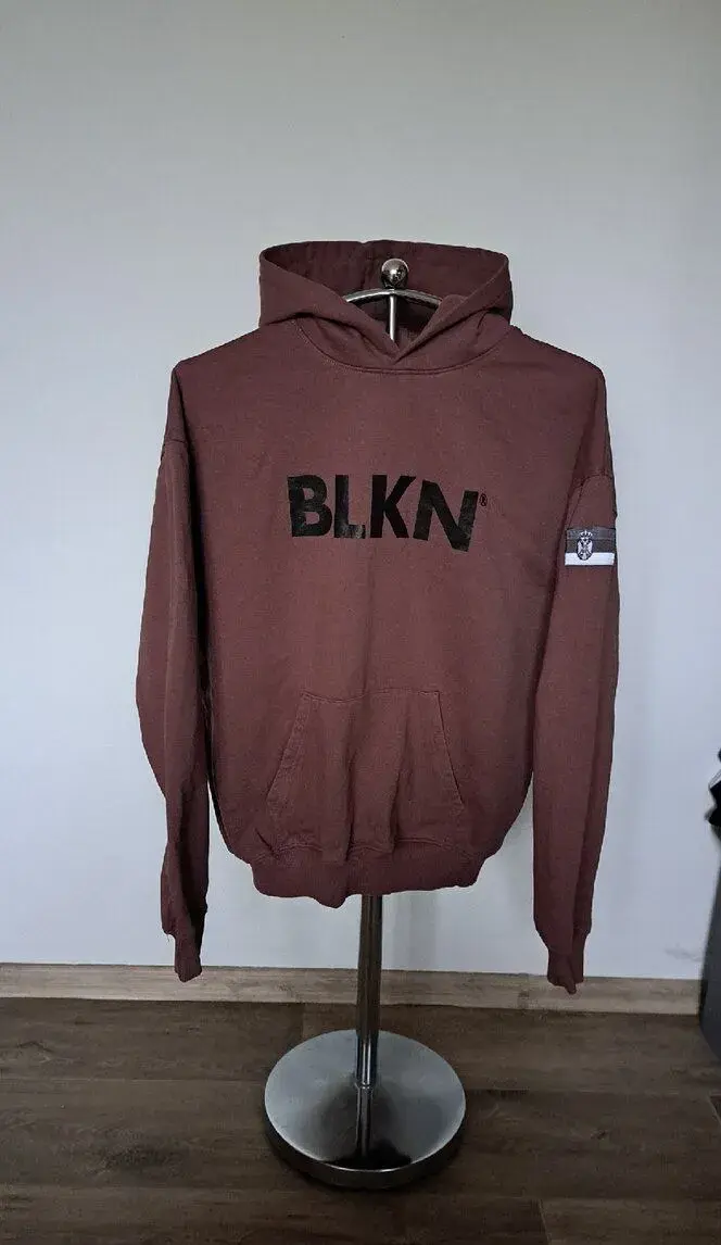 Krásná streetwearová mikina BLKN