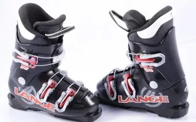 Použité dětské lyžáky LANGE RSJ 50 black/red