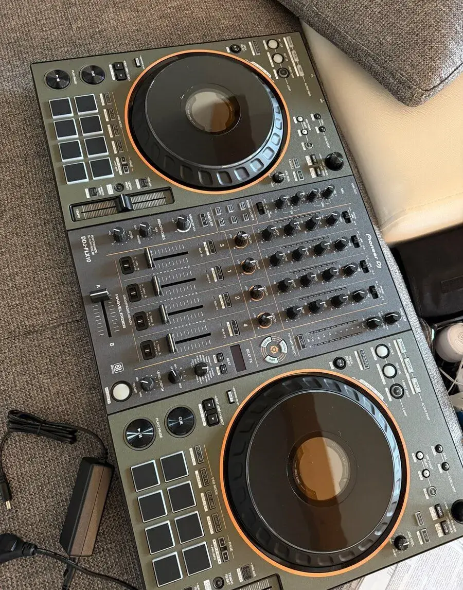 Pioneer DJ DDJ-FLX10 + profesionální polep Dotodesign