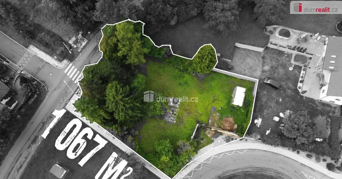 Prodej stavebního pozemku 1067 m², Panenské Břežany