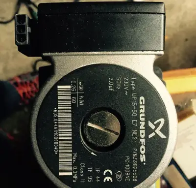 Grundfos UP -15-50, kotlové čerpadlo
