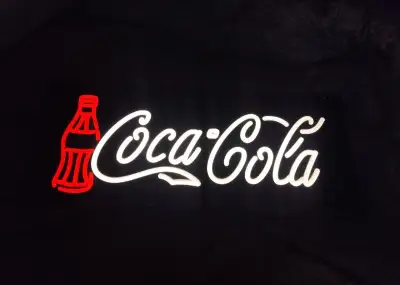 Svítící reklamní cedule Coca-Cola (Key Company)