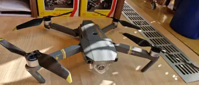 DJi MAVIC PRO