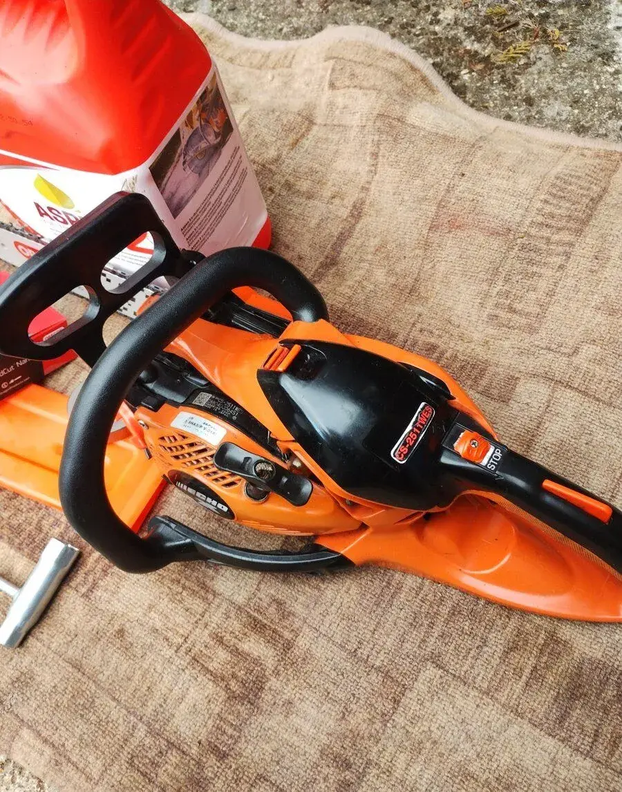 Motorová pila Echo CS-2511WES