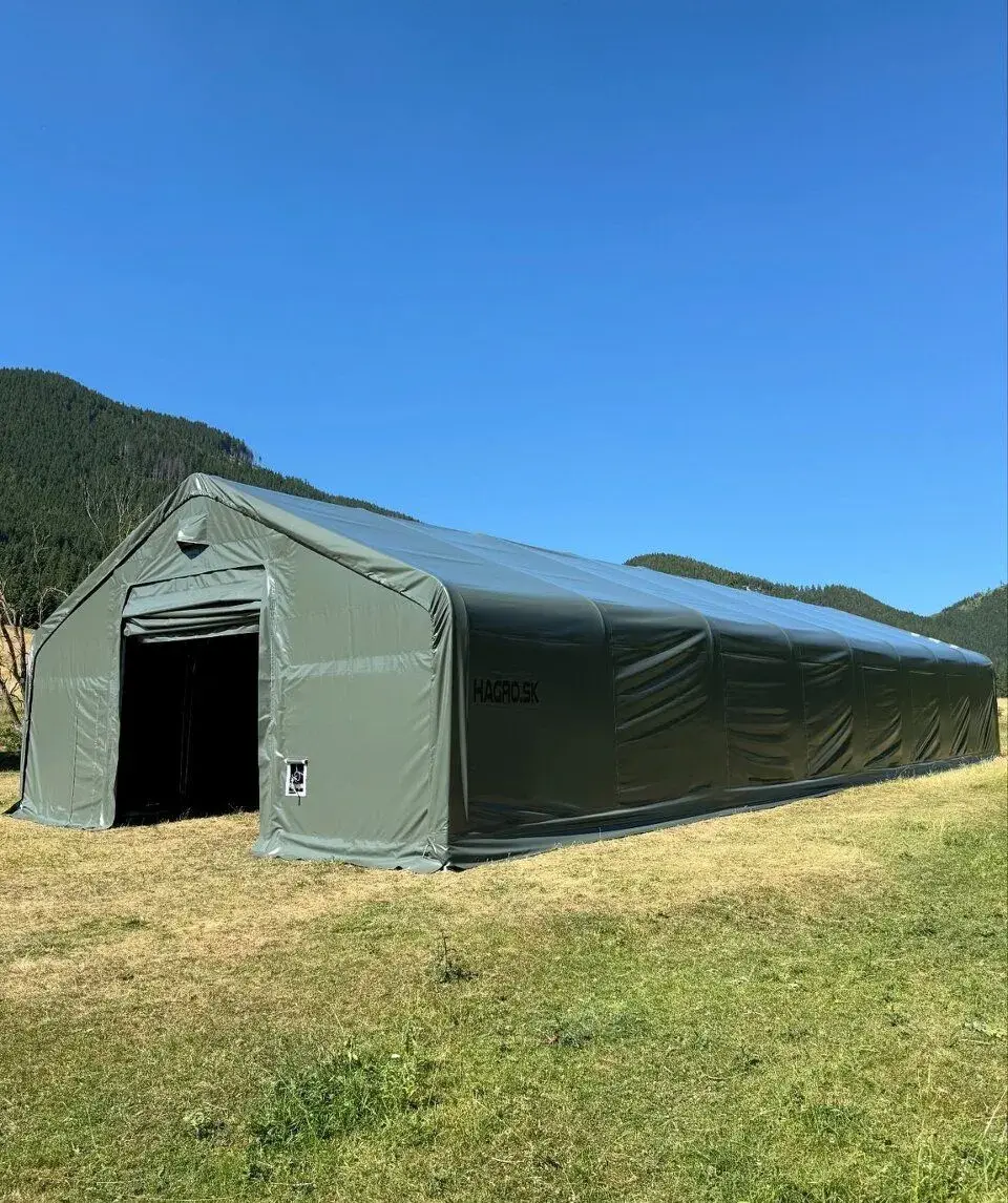 Plachtová hala 6,1m x 12,2m x 4,88m-900g-dvojitá konstrukce