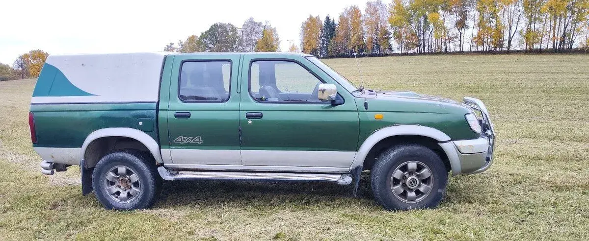 Nissan Navara – 2002, 340 100 km