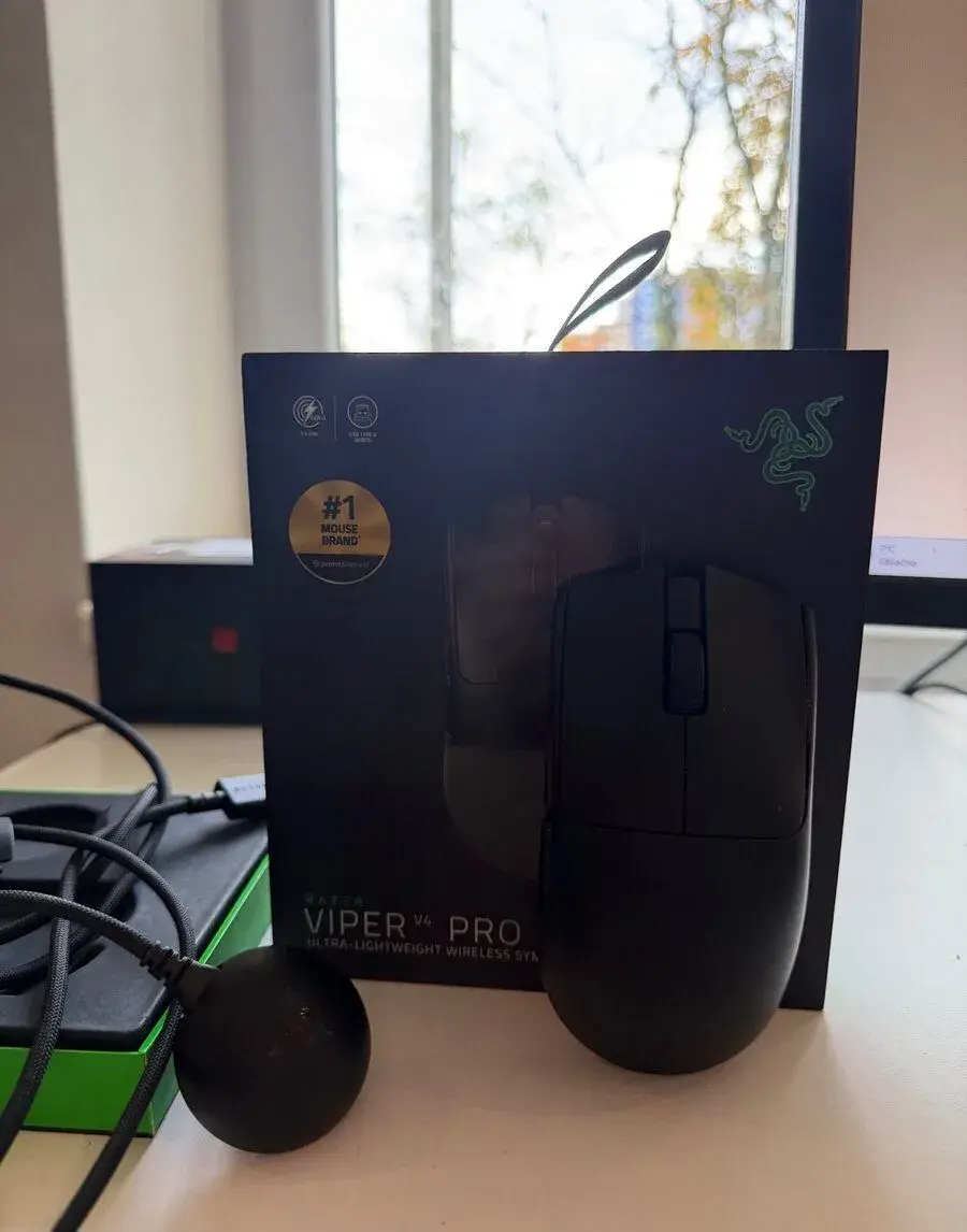 RAZER VIPER V4 PRO