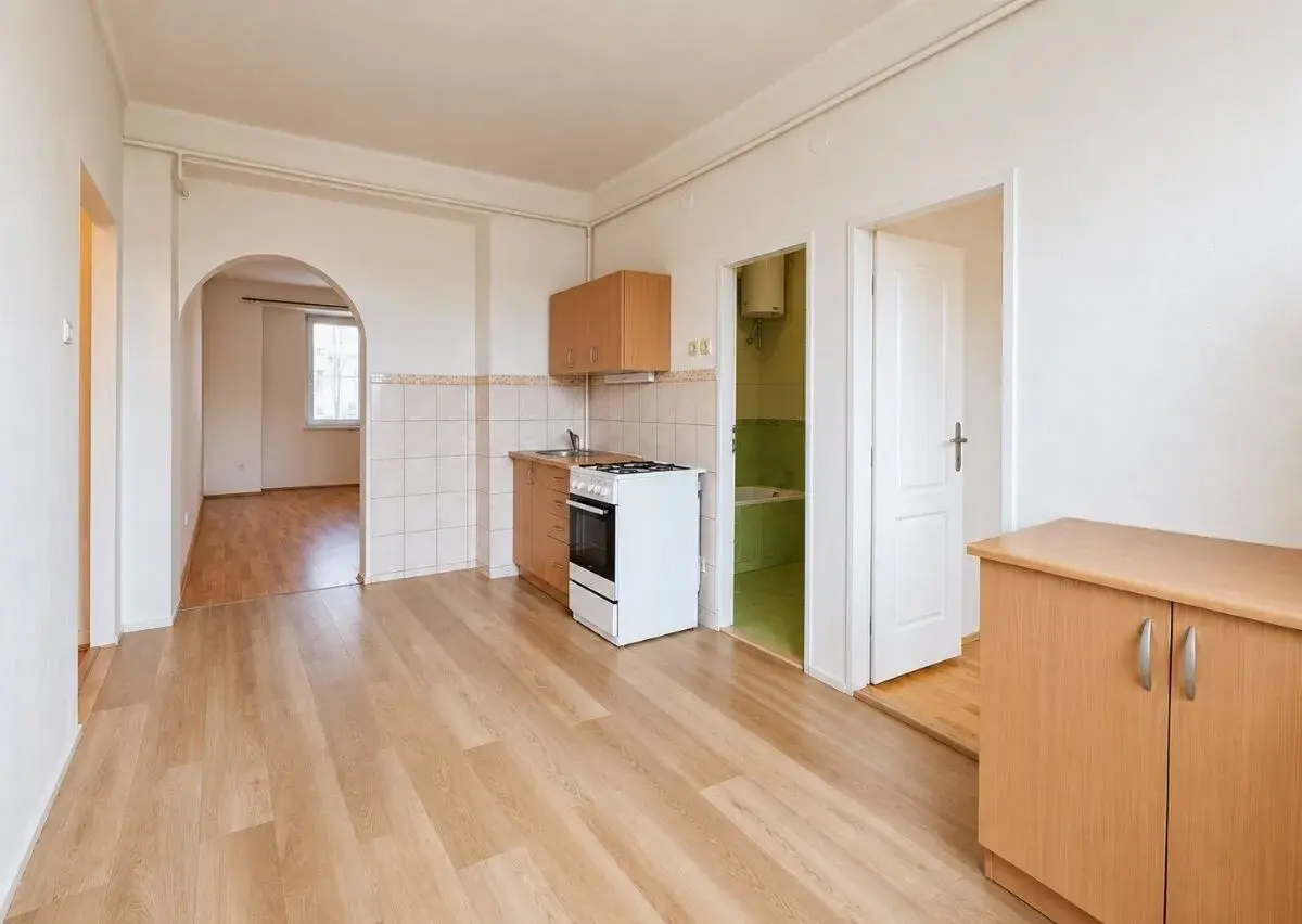 Pronájem 1+1, Ostrava Mariánské Hory, ulice Korunní