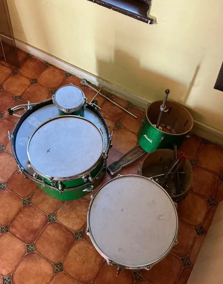 Sestava bicí Amati (nekompletní)