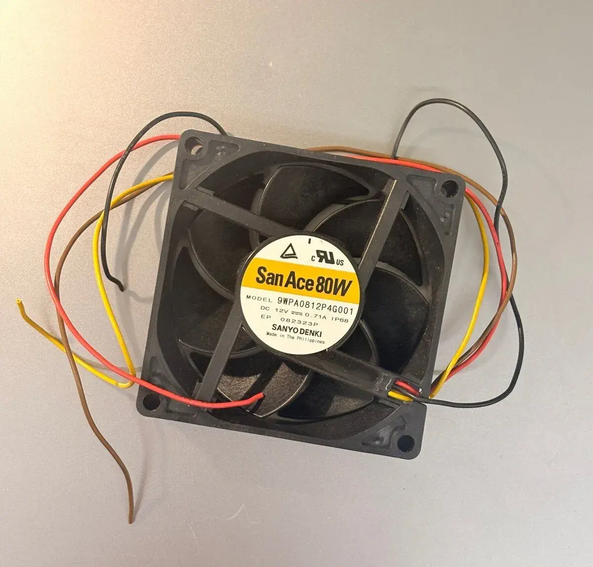 ✅ Sanyo Denki SanAce 80W IP68 12V – nové, 15 ks