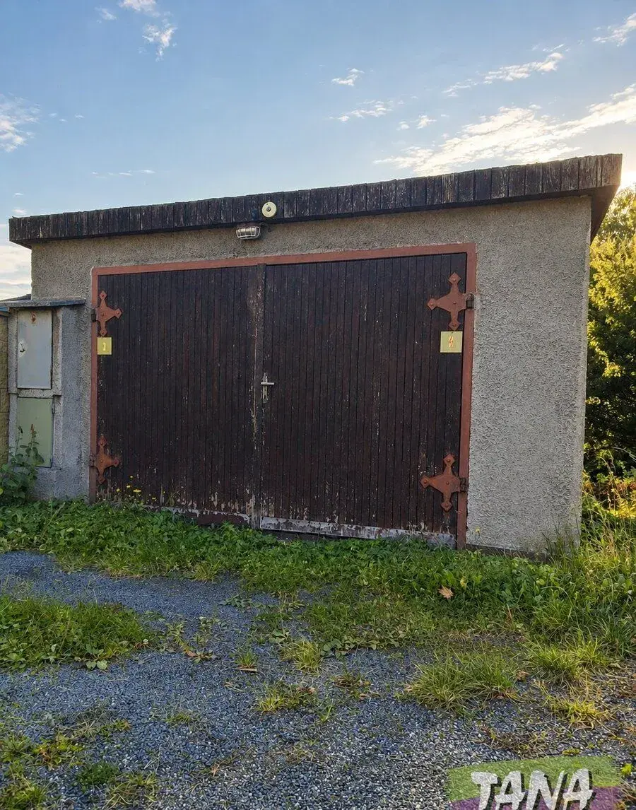 Prodej garáže 25m², Stráž nad Nisou, ev.č. 00450