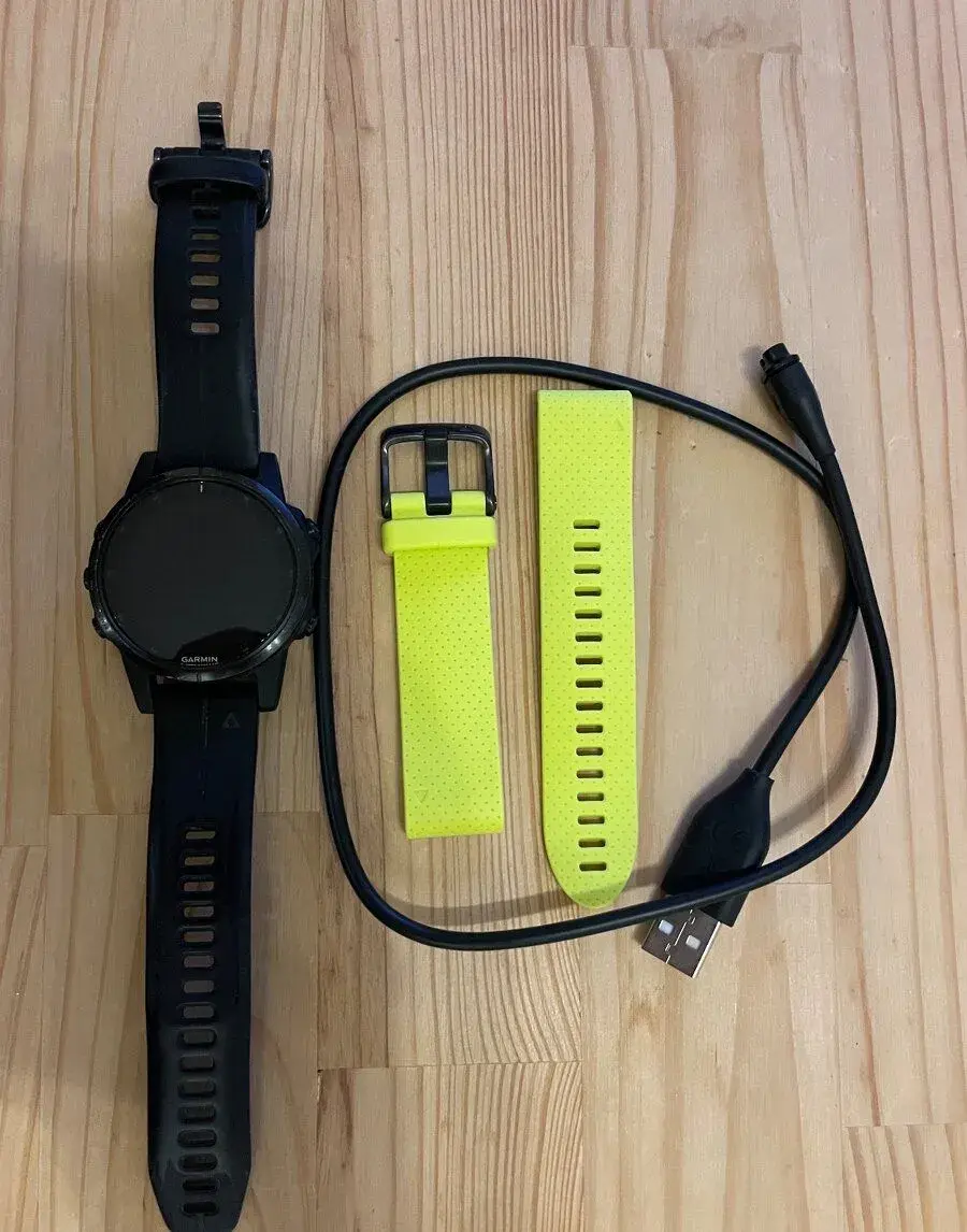 Garmin Fenix 5S plus sapphire