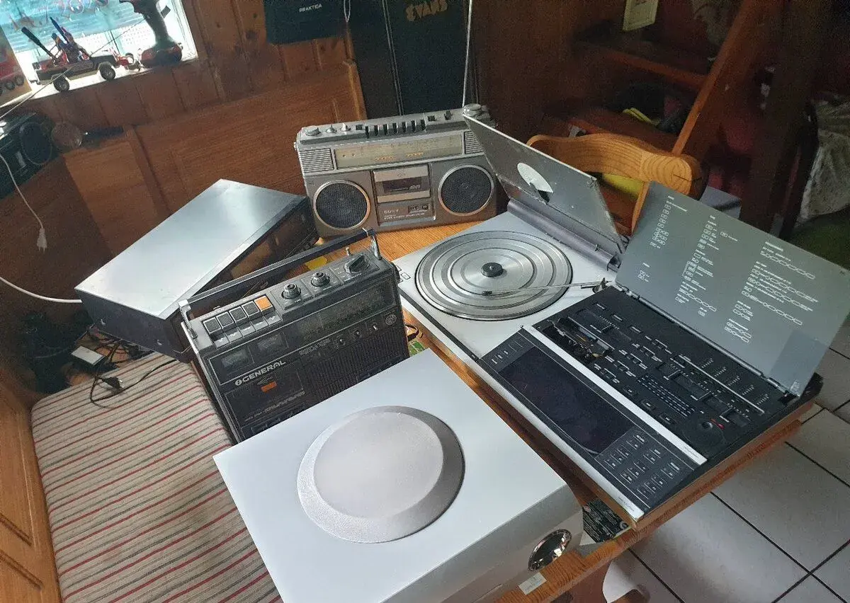 Sony, BO, Pioneer, General, Fisher