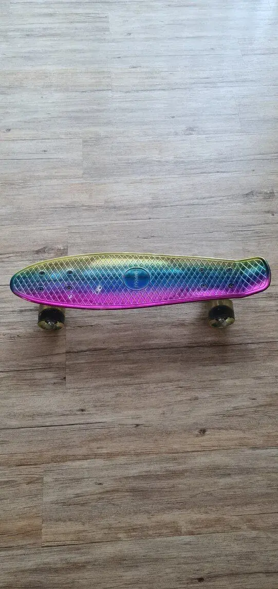 Pennyboard 56cm se svítícíma kolečkama