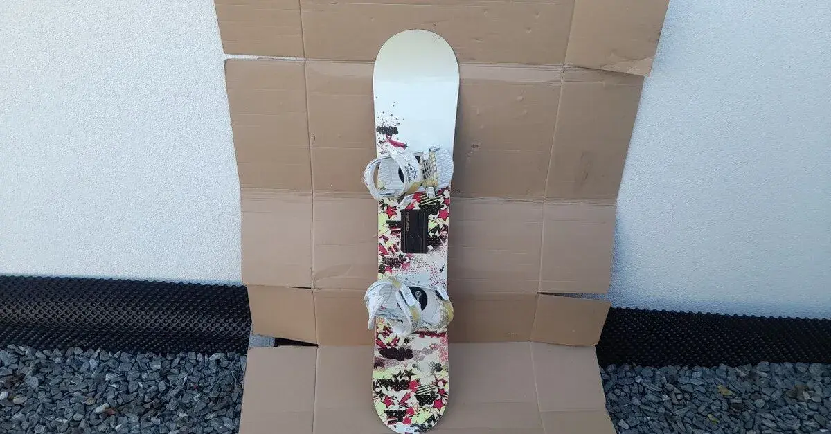Kvalitní snowboard Ride 137 cm