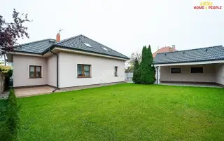 Pronájem domu 3+1, garáž, Horní Počernice