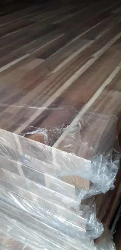 Spárovka akácie "A" kvalita na linky, stoly, schody, podla