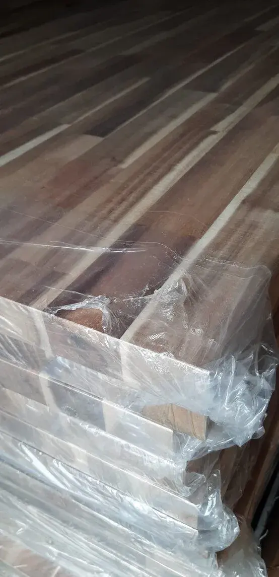 Spárovka akácie "A" kvalita na linky, stoly, schody, podla