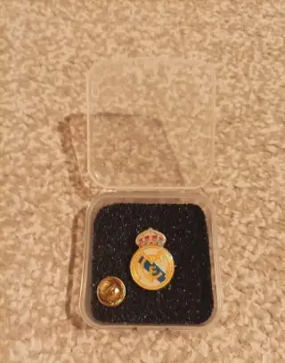 ODZNAK REAL MADRID