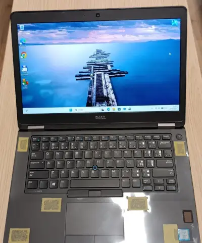 Dell Latitude E5470 14“/I5 6440HQ/SSD 250GB/RAM 8GB/FHD