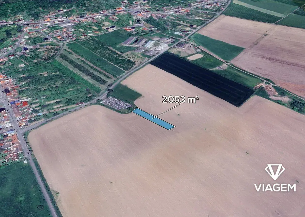 Pole 2 053 m², Podíl 25 % o výměře 513 m²