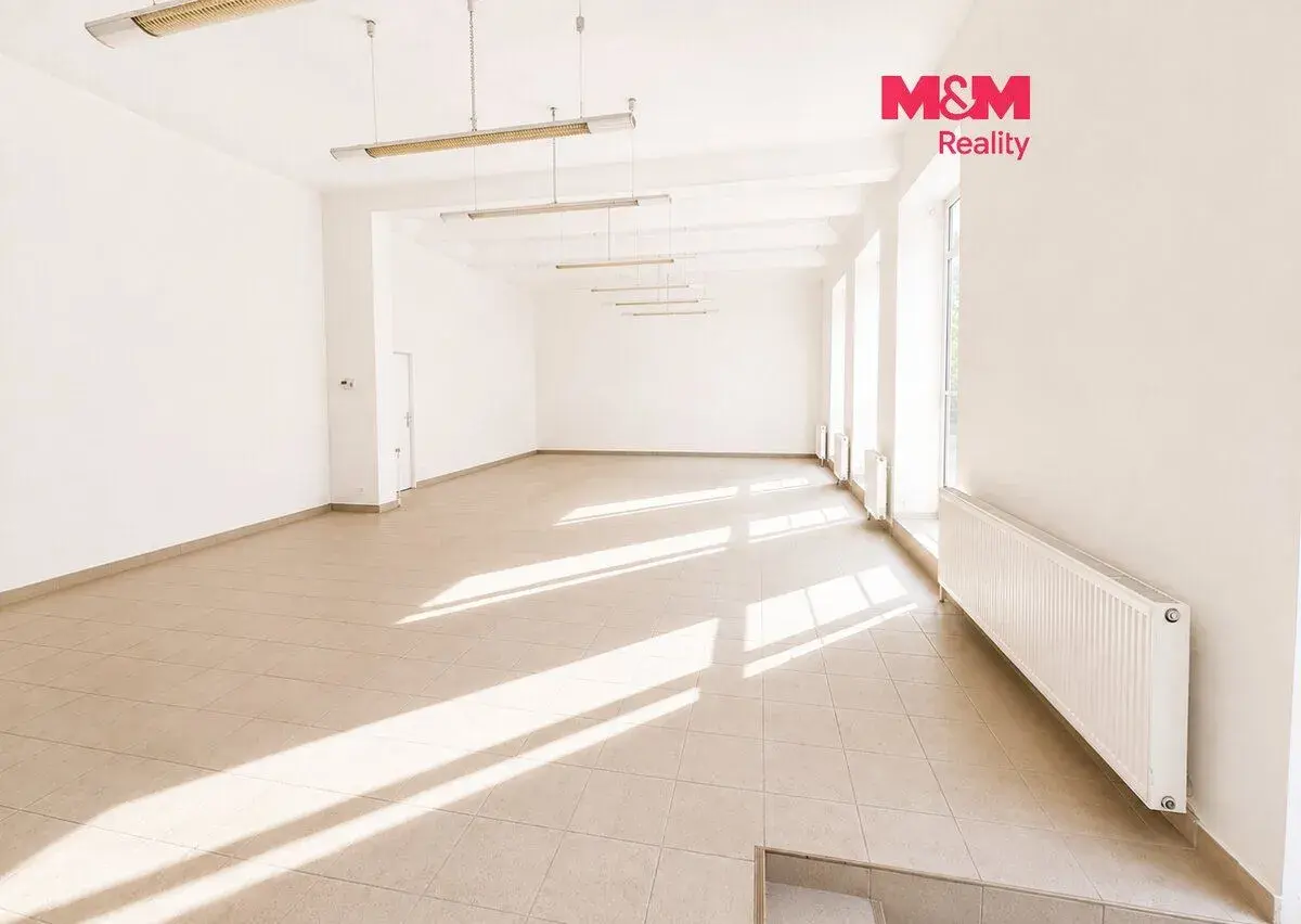 Pronájem obchod a služby, 145 m², Chomutov, ul. Vršovců
