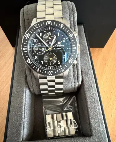 Fortis Novonaut N-42 Titanium Legacy Edition