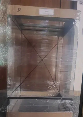 2 ks Terárium pro žáby 65x60x80 cm, šikmá podesta, větrání s