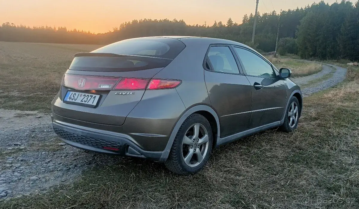 Honda Civic – 2007, 209 510 km