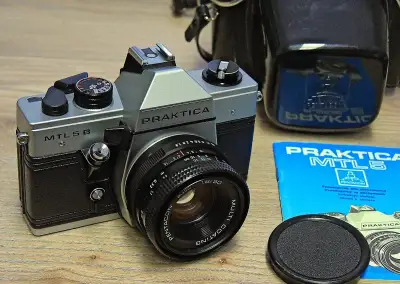 Praktica MTL - 5 B + Pentacon Auto 1.8/50 MC (druhý kus)