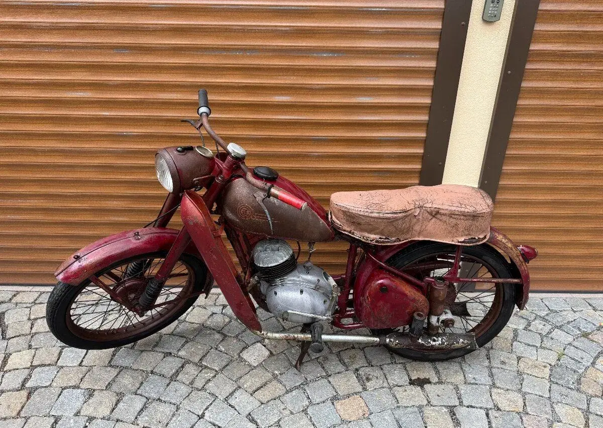 ČZ 150C